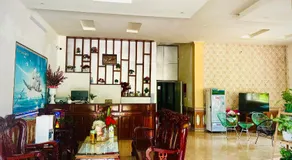 View Nhat Le Beach Hotel - Image 4