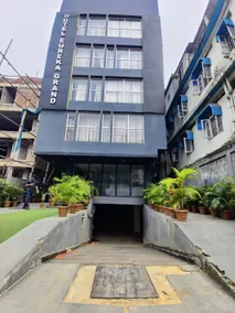 Hotel Eureka Grand - Image 3