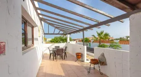 Villa Solerolo - Stunning Villa in Parque Holandés - Image 3