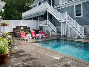 Lindenwood Inn - Image 2