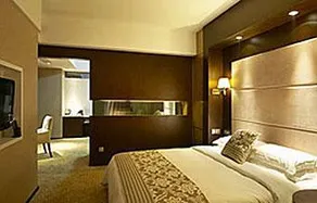 Zhehai Grand Hotel - Image 2