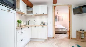 Luxurious & calm flat in heart of Old Antibes - Image 2