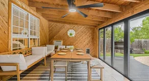 Pool House - Hot tub - Close to DT- Airport -Lounge - Image 3