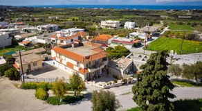 Stavroulas Amazing House - Image 4