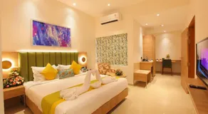 THE GRAND AMBASSADOR HOTEL - Image 2