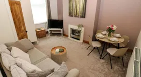 Steam View Cottage - Image 2