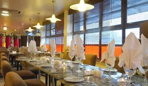 Sheffield Metropolitan Hotel by Belvilla - Image 5