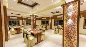 Hotel Heritage - Near Navrangpura - Image 3