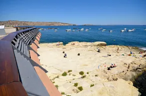 Seashells 2 bedroom Apartment with sunny terrace with stunning sea views - by Getawaysmalta - Image 3