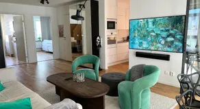 Newly produced and bright apartment close to metro - Image 2