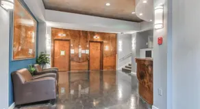 Downtown 1 BR Condo near Convention Center - Image 4