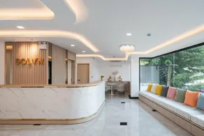 Solyn Hotel - Image 2
