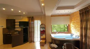Nostos Hotel - Image 2