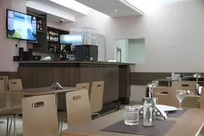 Namayiba Park Hotel - Image 5