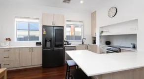 Perfect Family Getaway - Near Scarborough Beach - Image 5