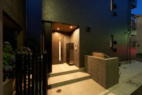 Tokyo Houses - Image 3
