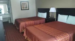 Deer Field Inn - Image 2