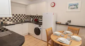 Garth Cottage - Image 3