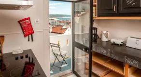 Nazaré Hostel - Rooms & Dorms - Image 2