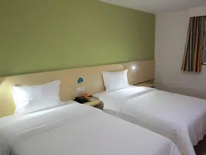 7 Days Inn Urumqi Altai Road Airport - Image 4