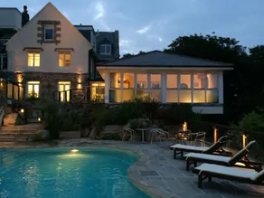 The Cove - Image 2