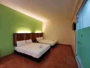 Sweet Star Hotel - Image 2