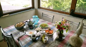 Aste Guesthouse - Image 5