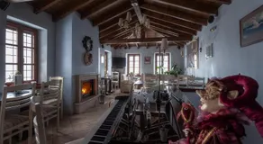 Nymfes Hotel - Image 3