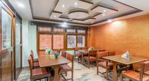 OYO 830 Hotel Amrit Kunja - Image 3