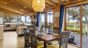 Sand & Sauna Retreat - Image 3