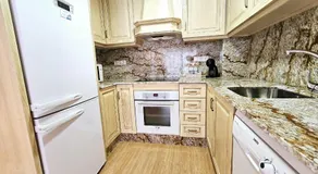 PANDORA City Center Apartment by SunCastle apartamentos - Image 5