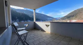 Mountain River Apartment - Image 4