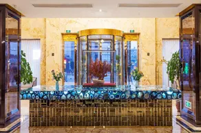 Milan Hotel - Image 3