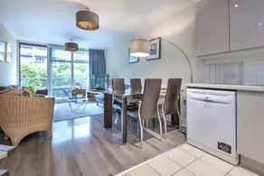 Riverside Apartment - Image 4