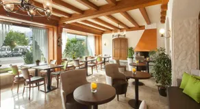 Hotel Schmid & Alfa - Image 3