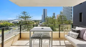 Mantra Broadbeach on the Park - Image 5