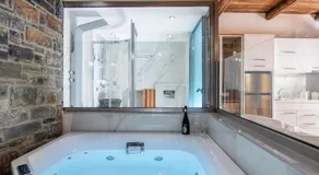 Lotzetta Suites by Estia - Image 3