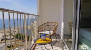 Holidays P14 Sea View - Image 4
