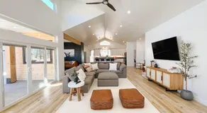LUXURY MODERN FAMILY VACATION- Bison Ridge Retreat - Image 2