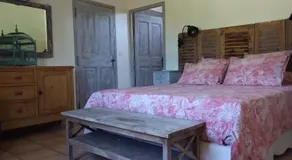 Chambre pour 2 personnes avec salle de bain privée - Image 5