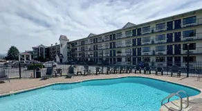 Landmark Inn On The River Sevierville - Image 5