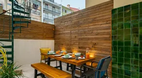WHome Casa Alcazar Perfect spot w/ private Patio - Image 3