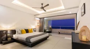 STUNNING SEA VIEW VILLA with private salt water infinity pool - Image 2