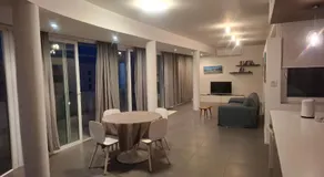 Sunny Penthouse Central - Image 2