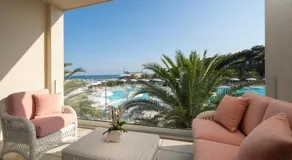 Riviera Resort Hotel - Image 3