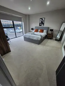 #22 Lux & Stylish 2 bed 2 bath Apart w balcony 11 - Near Cannon Hill Park - Sleeps 4 - Perfect for contractors and families - Free parking - Image 2