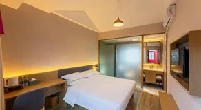 Beijing Pagoda Light International Youth Hostel - Image 2