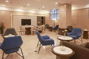Starway Hotel Longquan People's Square - Image 4