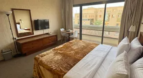 Top Hotel Apartments - Image 2