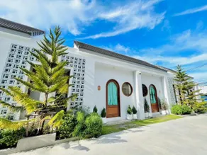 Bangsaen Cabana บางแสน คาบาน่า - Image 3